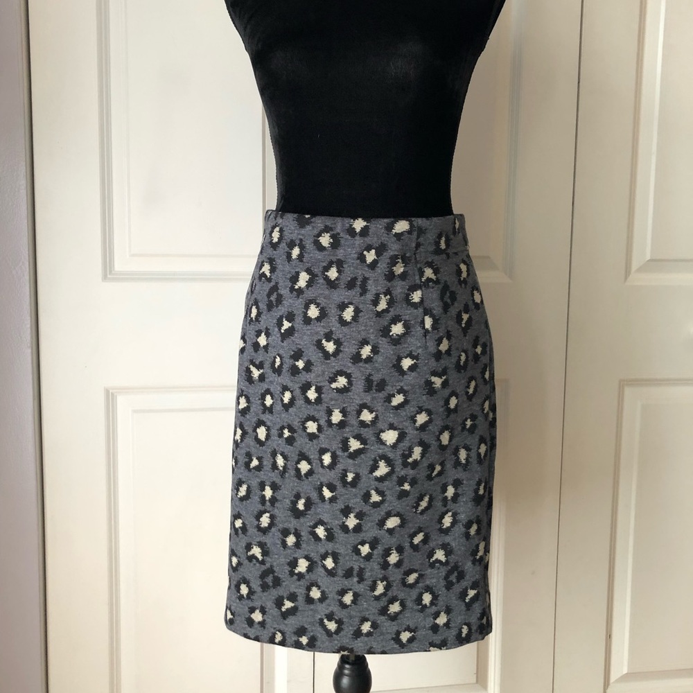 Loft Animal Print Pencil Skirt Size LP